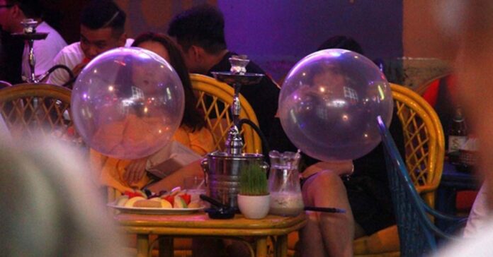 laughing gas balloons