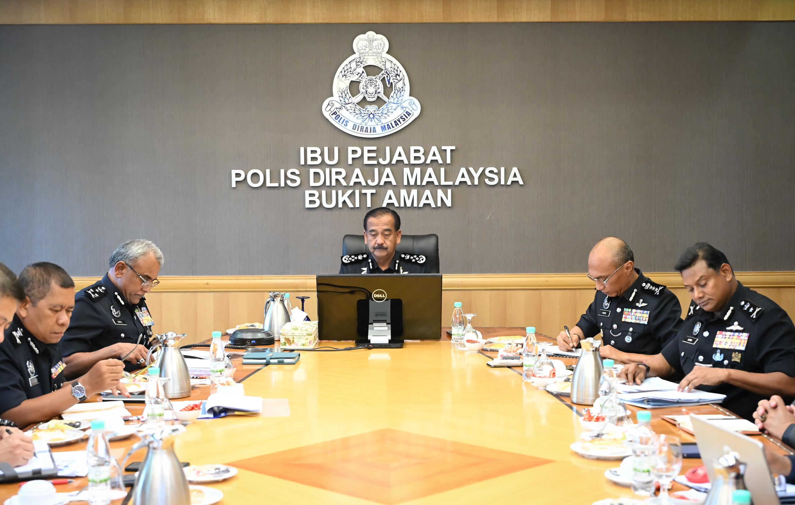 ASEANAPOL Secretariat Briefs Inspector-General of Police at Bukit Aman on 42nd ASEANAPOL Conference Preparations